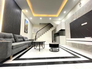 Nhà phố Đội Cấn – Ngõ nông – Nhà đẹp, thoáng mát – 35m2 – 4 tầng – 7.85 tỷ