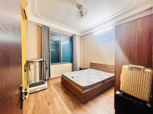 Nhà phố Kim Mã – Ngõ nông – Gần hồ Ngọc Khánh – Nhà đẹp – 36m2 – 5 tầng – 8.45 tỷ