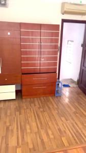 Nhà phố Khâm Thiên – Ngõ rộng – Nhà thoáng đẹp – 27m2 – 5 tầng – 6.05 tỷ