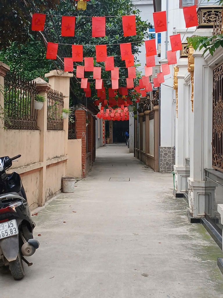 Bán nhà la phù nhà đẹp ở ngay 45m2. 7,0 tỉ