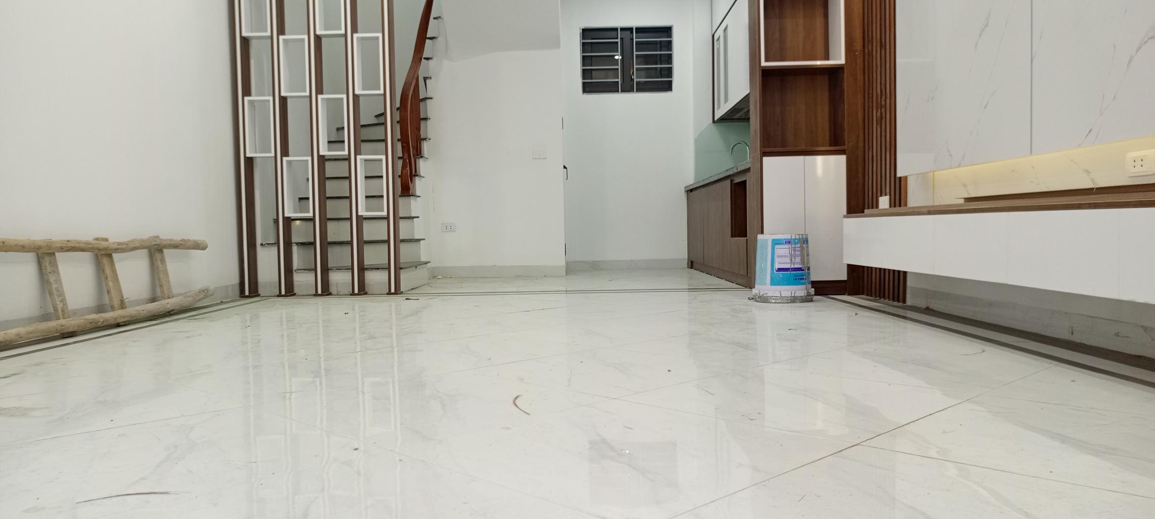Bán nhà la phù nhà đẹp ở ngay 36m2. 4, 6 tỉ