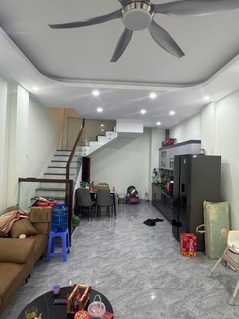 Bán nhà an Khánh nhà đẹp ở ngay 41m2. 6,3 tỉ