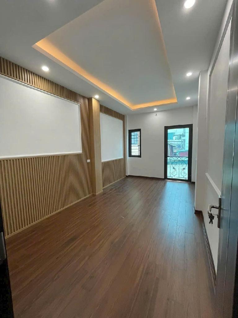 Bán nhà tây mỗ nhà đẹp ở ngay 45m2. 6,7 tỉ