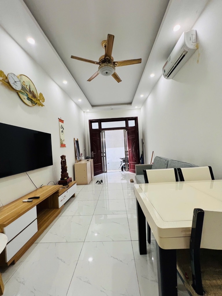 Bán nhà an Khánh nhà đẹp ở ngay 33m2. 5,15 tỉ