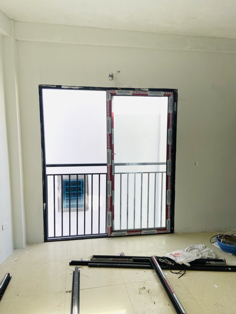 Bán nhà đông la nhà đẹp ở ngay 41m2. 4,2 tỉ