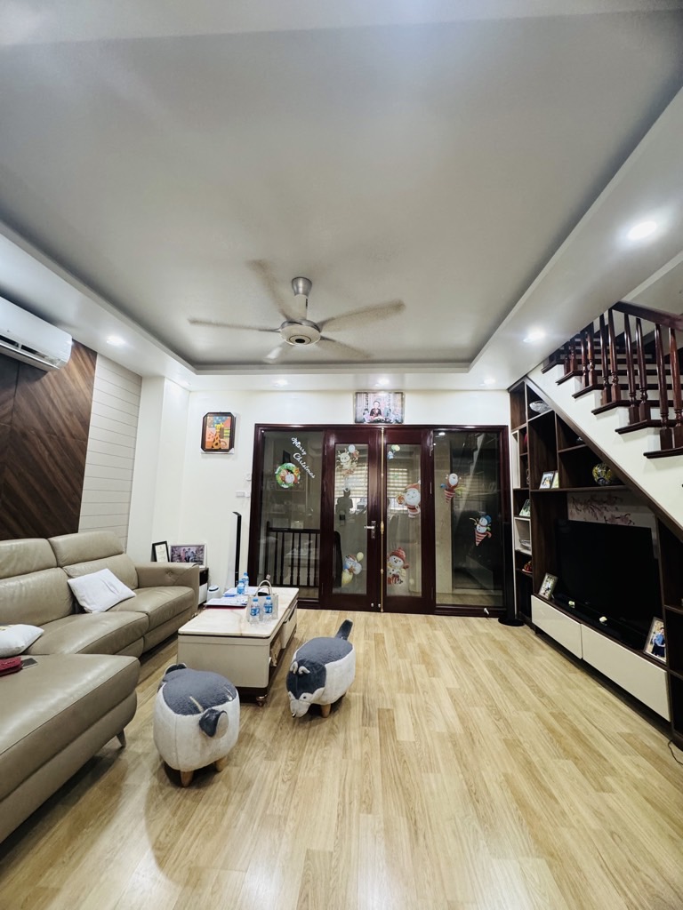 Bán nhà văn phú hà đông 52m2.  20 tỉ