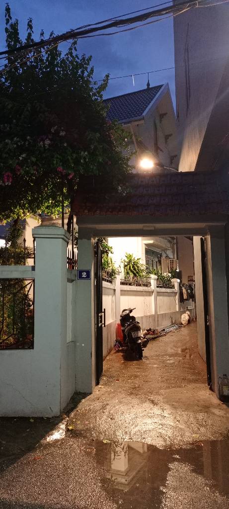 Bán nhà la phù nhà đẹp ở ngay 35m2  4,8 tỉ