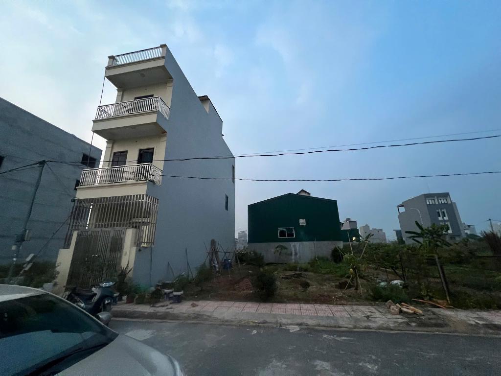 Bán đất song phương hoài đức 48m2. 6,4 tỉ