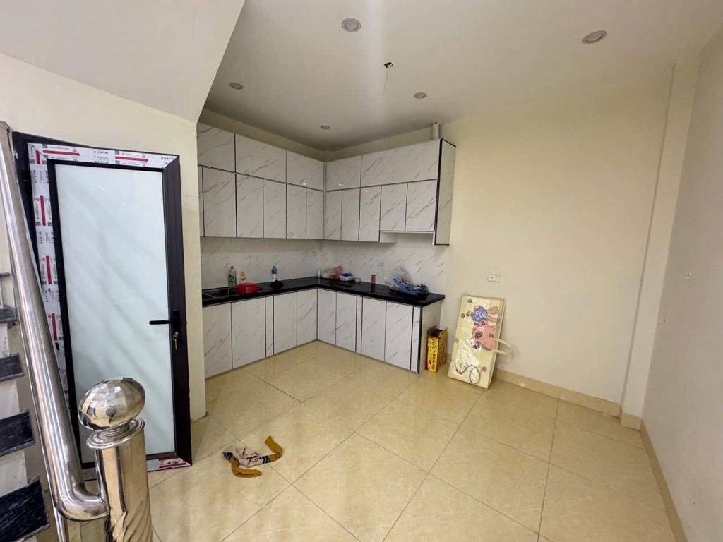 Bán nhà di trạch hoài đức 32m2  4,85 tỉ