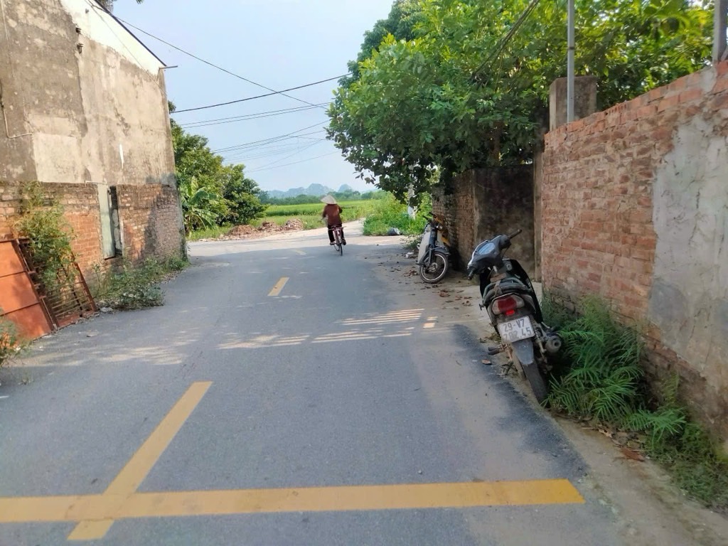 Bán đất tân phú quốc oai 72m2. 4,65 tỉ