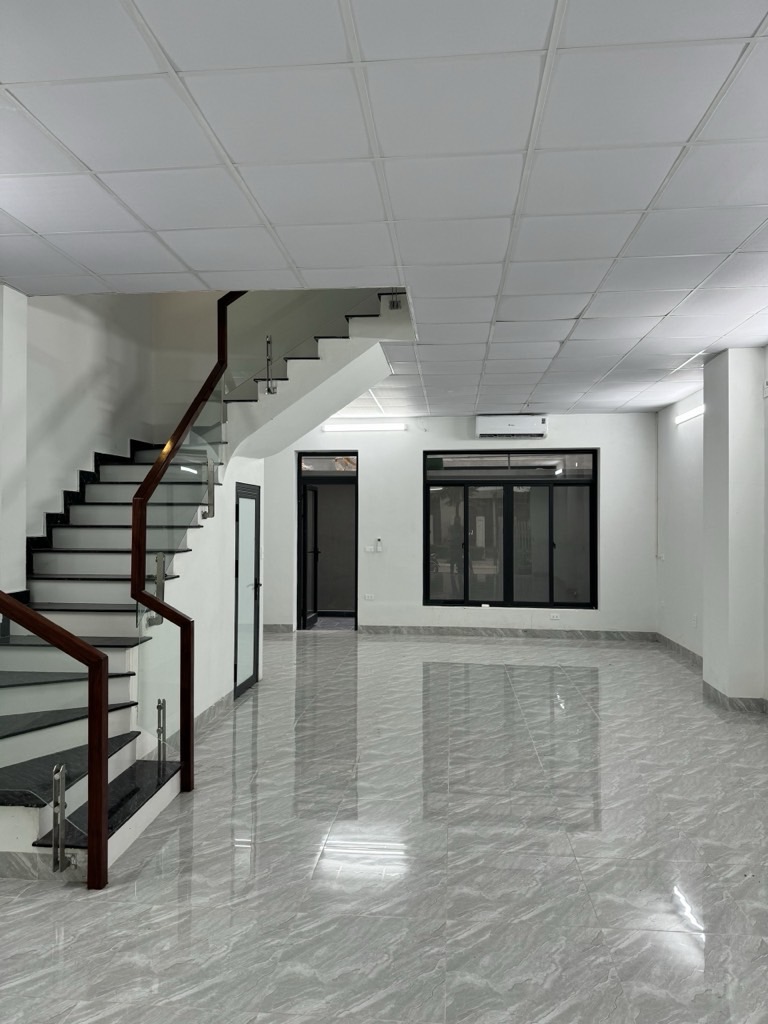 Bán nhà khu B KĐT Gleximco 90m2 22, 3 tỉ