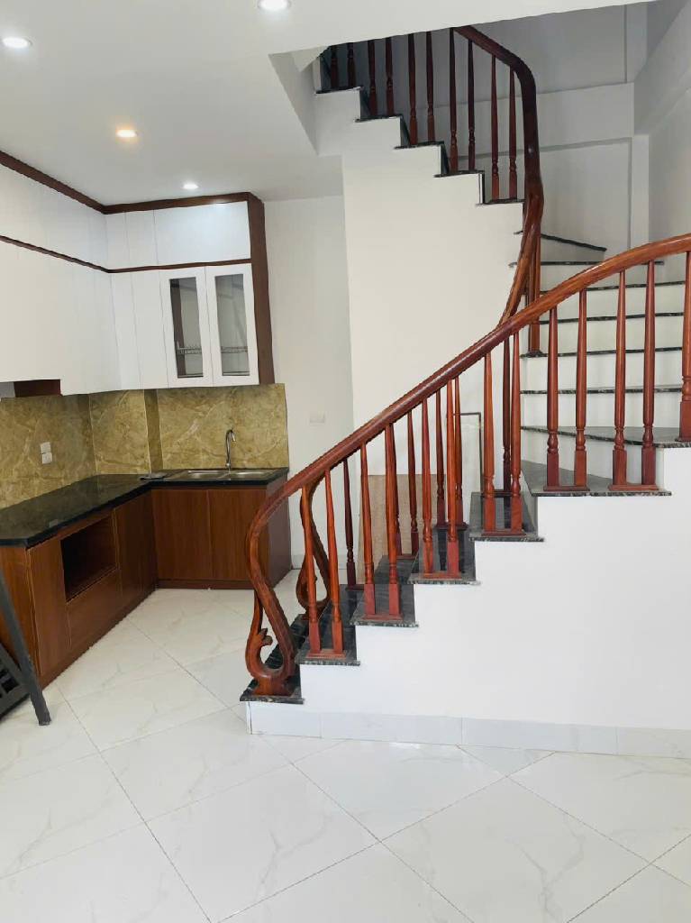 Bán nhà la phù, nhà đẹp ở ngay 30m2. 5,35 tỉ