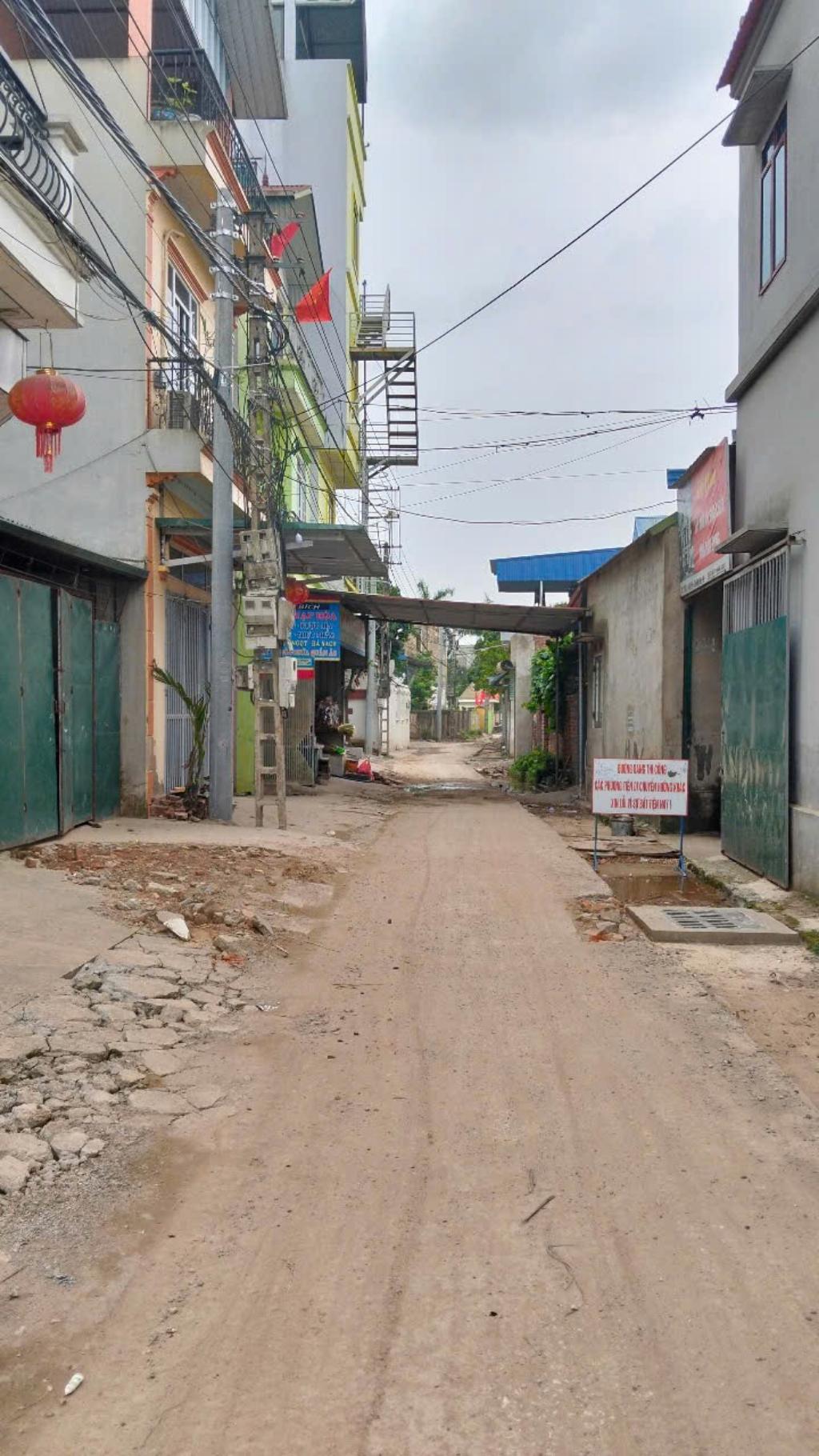 Bán đất đại yên chương mỹ 165m2  6,8 tỉ