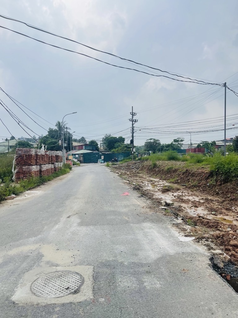 Bán đất song phương hoài đức 48m2. 6,35 tỉ