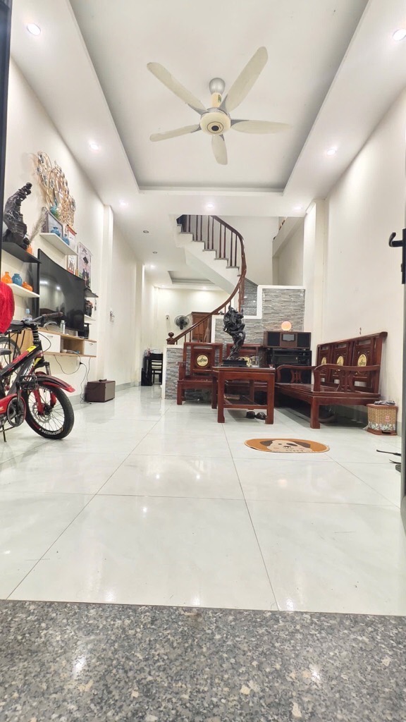 Bán nhà quán chảy đông la 36m2. 4,65 tỉ