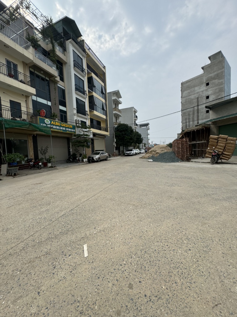 Bán đất dịch vụ la phù 92m2. 16,6 tỉ