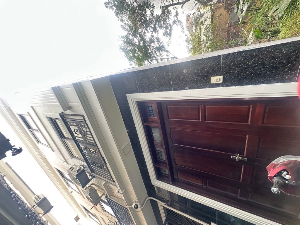 Bán nhà đông la, nhà đẹp ở ngay 40m2   4,98 tỉ