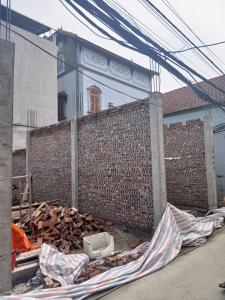 Bán nhà la phù nhà đẹp ở ngay 37 m2 5, 35 tỉ