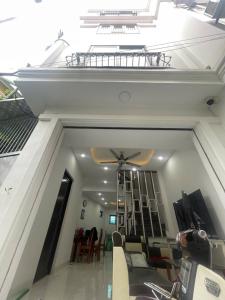 Bán nhà đông la nhà đẹp ở ngay 31m2. 3,45 tỉ