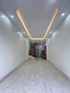Bán nhà đông la nhà đẹp ở ngay 33m2. 5,25 tỉ