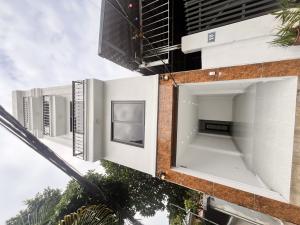 Bán nhà la phù nhà đẹp ở ngay 45m2. 6,98 tỉ