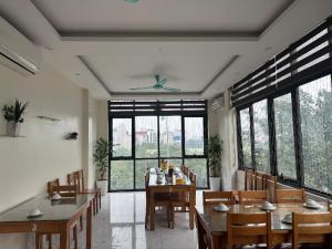 Bán nhà đường Lê Trọng Tấn 50m2. 21 tỉ