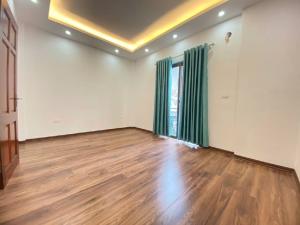 Bán nhà đông la hoài đức 30m2. 3, 95 tỉ