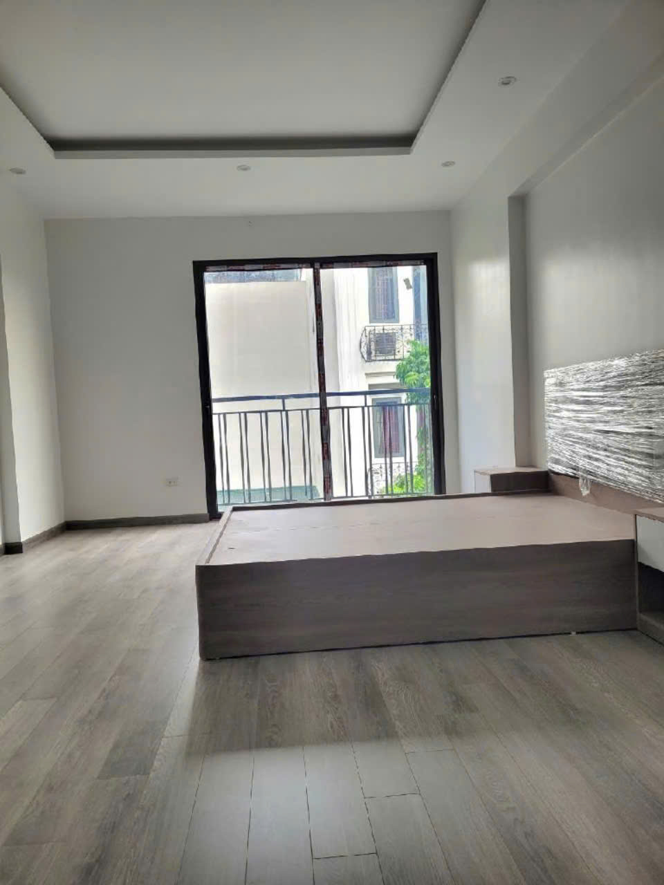 Cần Bán LK Văn Khê, 50m2, 7 tầng.