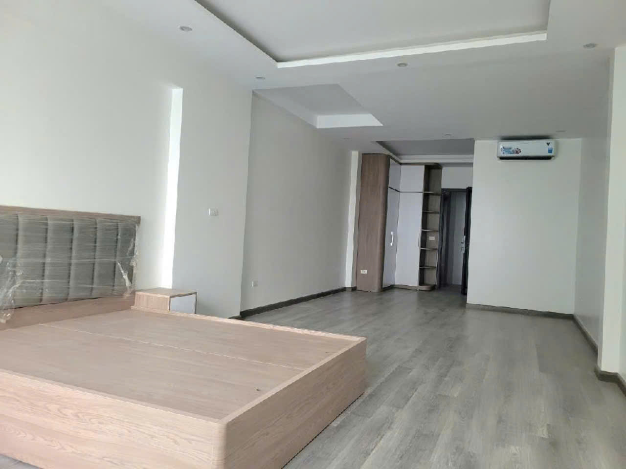 Cần Bán LK Văn Khê, 50m2, 7 tầng.