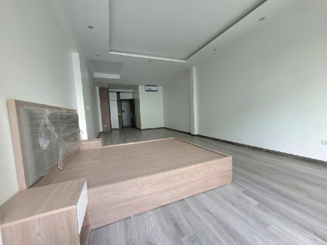 Cần Bán LK Văn Khê, 50m2, 7 tầng.