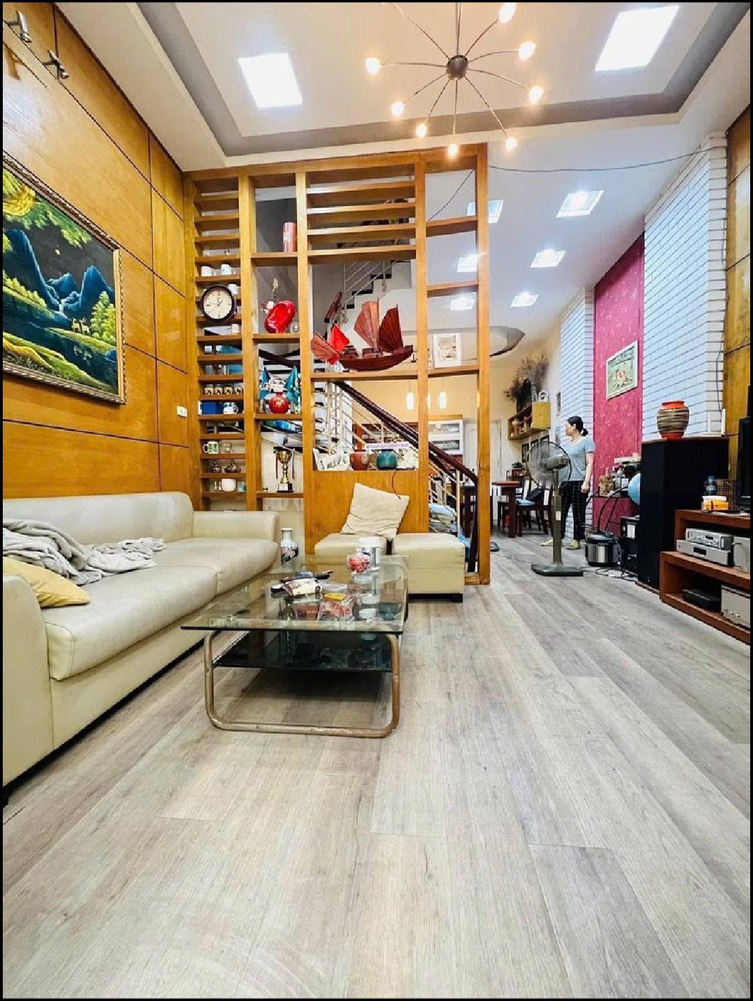 Nhà đẹp Phú Đô, ô tô qua cửa, 10m có chợ, 200m có bãi ô tô, 47m2, Chỉ 10.2 tỷ