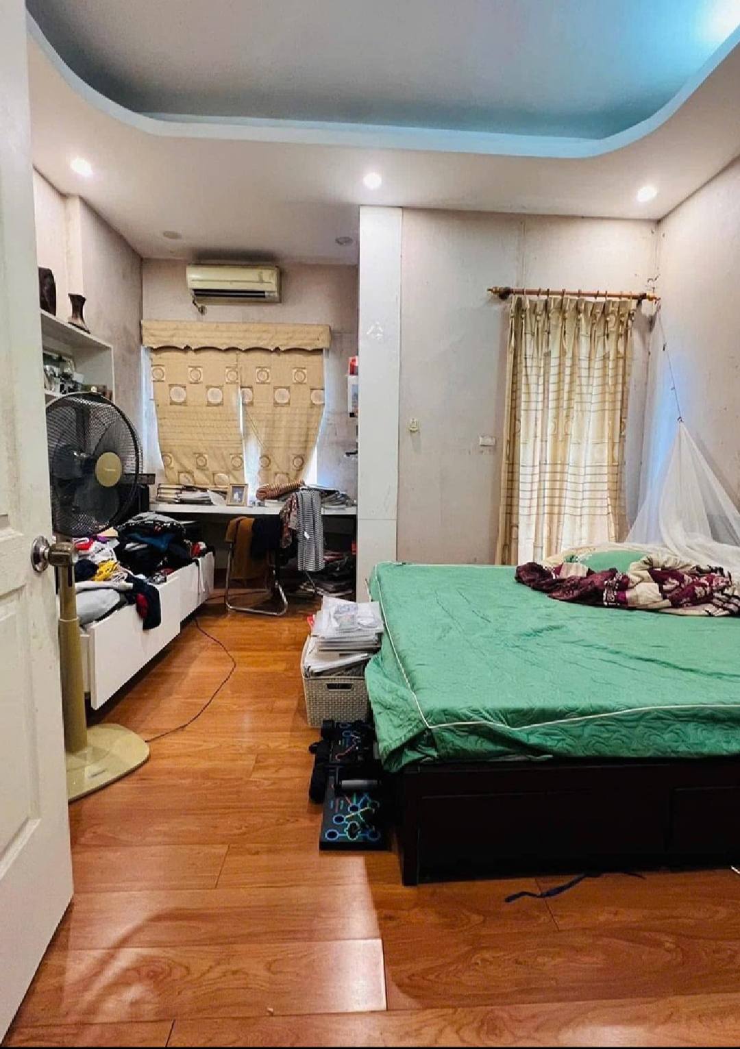 Nhà đẹp Phú Đô, ô tô qua cửa, 10m có chợ, 200m có bãi ô tô, 47m2, Chỉ 10.2 tỷ