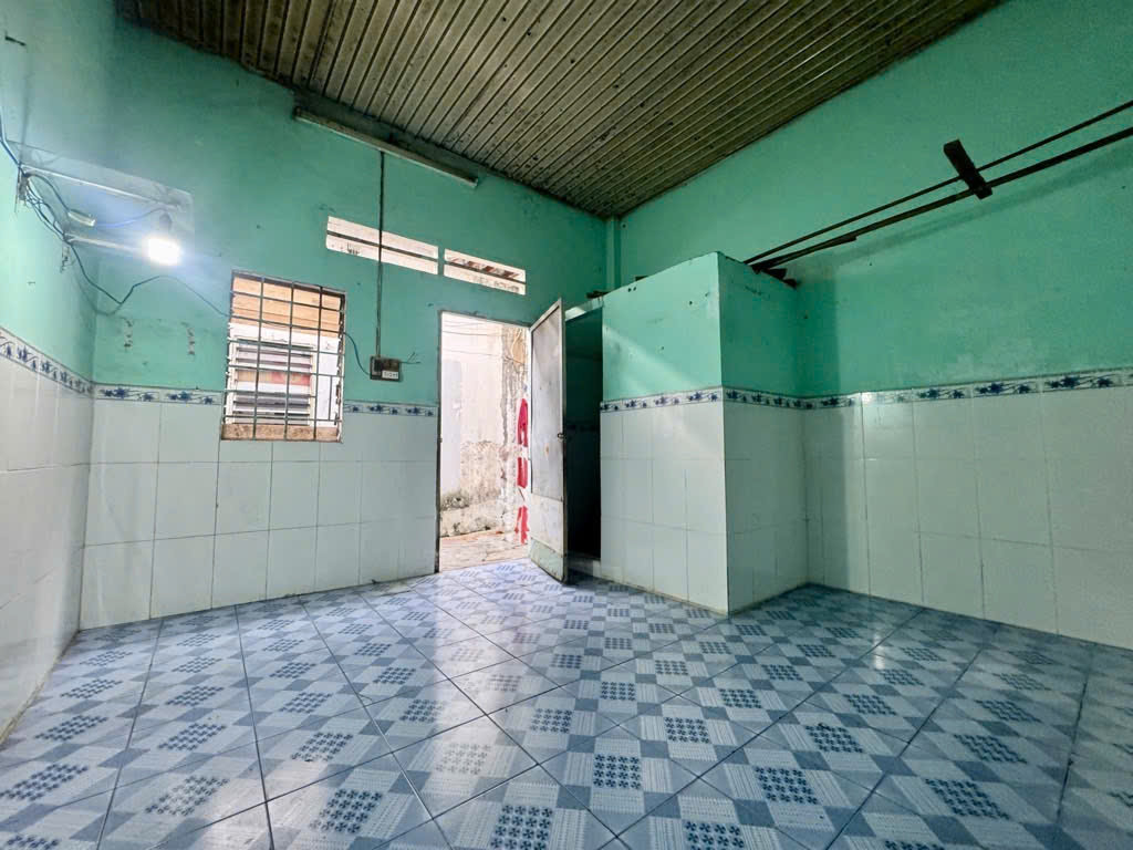 BÁN NHÀ HÀ THỊ KHIÊM (TÔ KÝ) ,TRUNG MỸ TÂY ,QUẬN 12 , NGANG 10 DÀI 15,2 ,CHỈ 10,5 TỶ