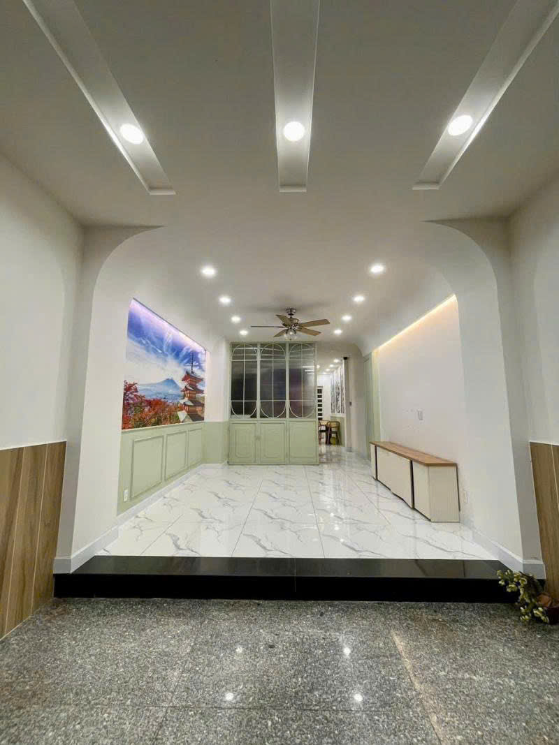Nhà phố 90m2 - Giá 11.2 tỷ - View sông mộng mơ - Đường số D5A - Quận 7