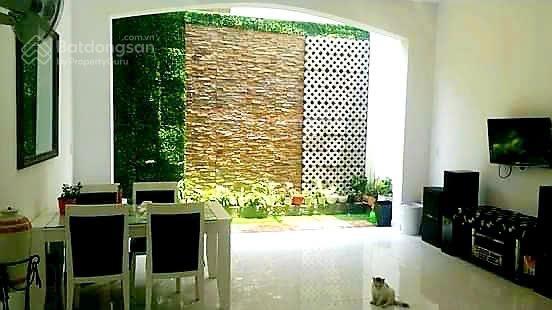 Nhà phố 92.5m2 - giá 13.6 tỷ - đang thu nhập mỗi tháng - đường D1, Q7