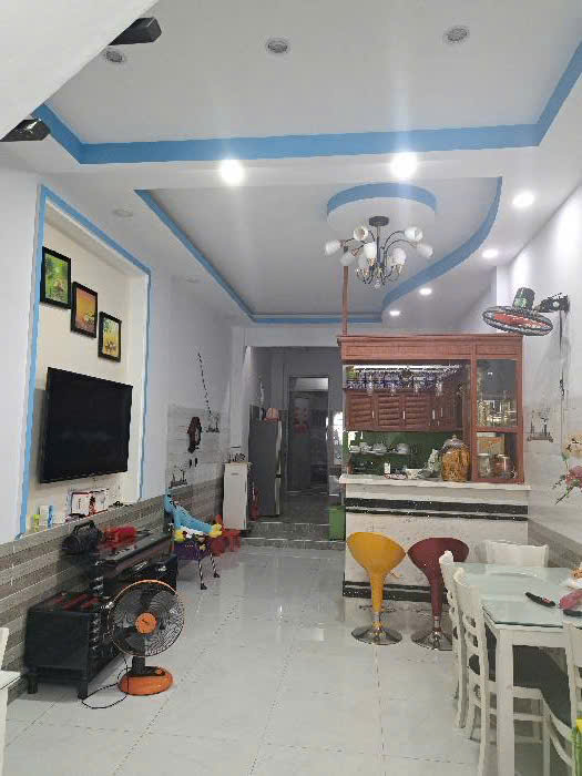 75.6m2 - Giá 12.9 tỷ - 4PN - Mặt tiền đường số 53, Q7
