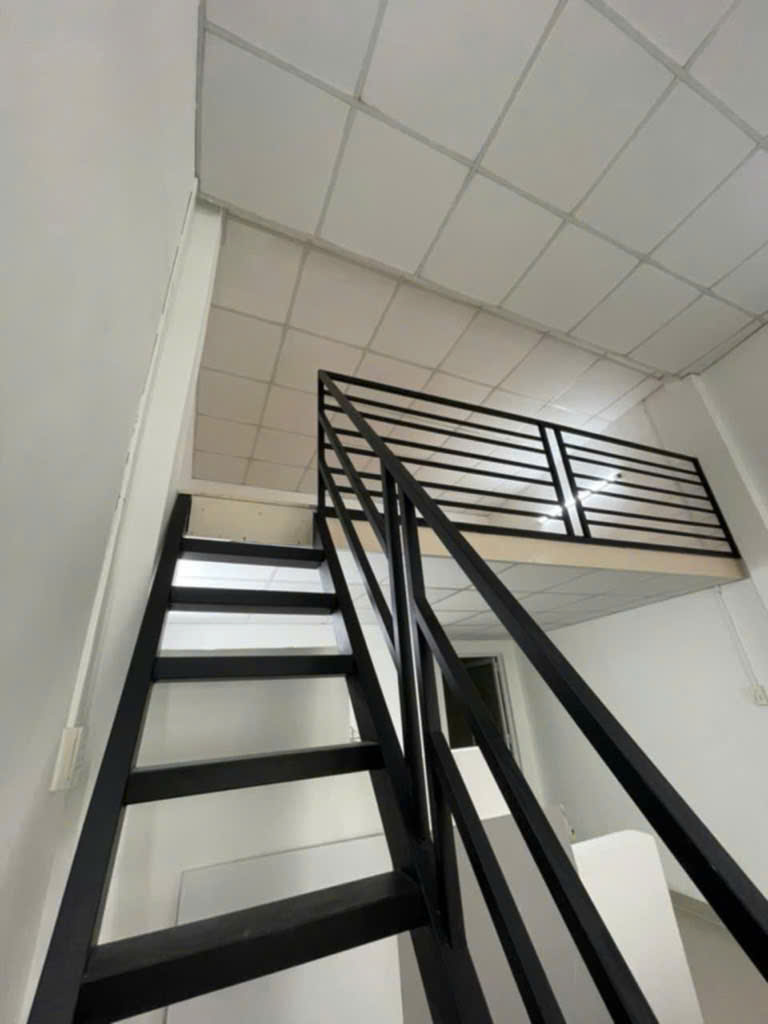 56.6m2 - Giá 3.68 tỷ -  2PN - Hẻm Huỳnh Tấn Phát, Q7
