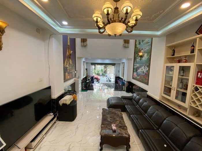 Mặt tiền 100m2 - Giá 16.5 tỷ - 4PN - ngang 5m - Đường Tân Thuận Nam, Q7