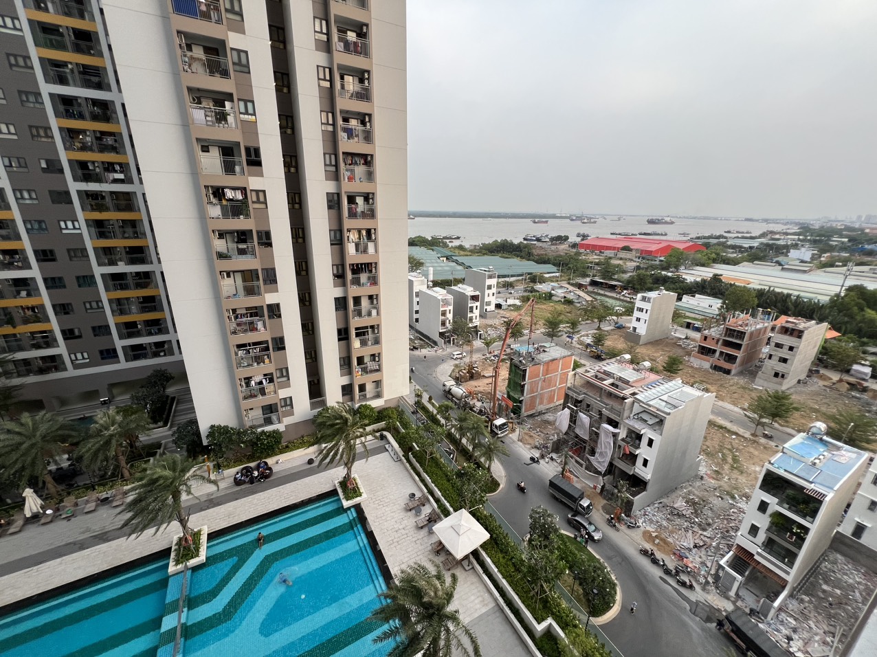 Căn góc 69m2 - Giá 3.95 tỷ - 2PN2WC - Chung cư Q7 Riverside Complex