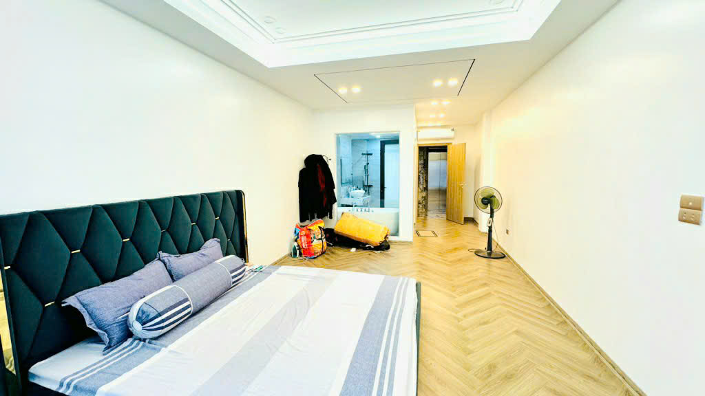 AI NHANH HƠN. BÁN NHÀ HỒNG TIẾN LONG BIÊN, 7 TẦNG, PHÂN LÔ, GA RA, KINH DOANH, GIÁ MỀM