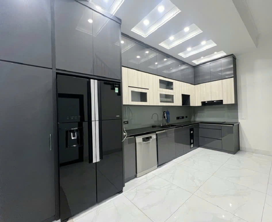 BÁN NHÀ NGUYỄN LAM LONG BIÊN, GẦN PHỐ, KHÓ TÌM, Ô TÔ VÀO ĐƯỢC, 51M2, CHỈ 8.X TỶ