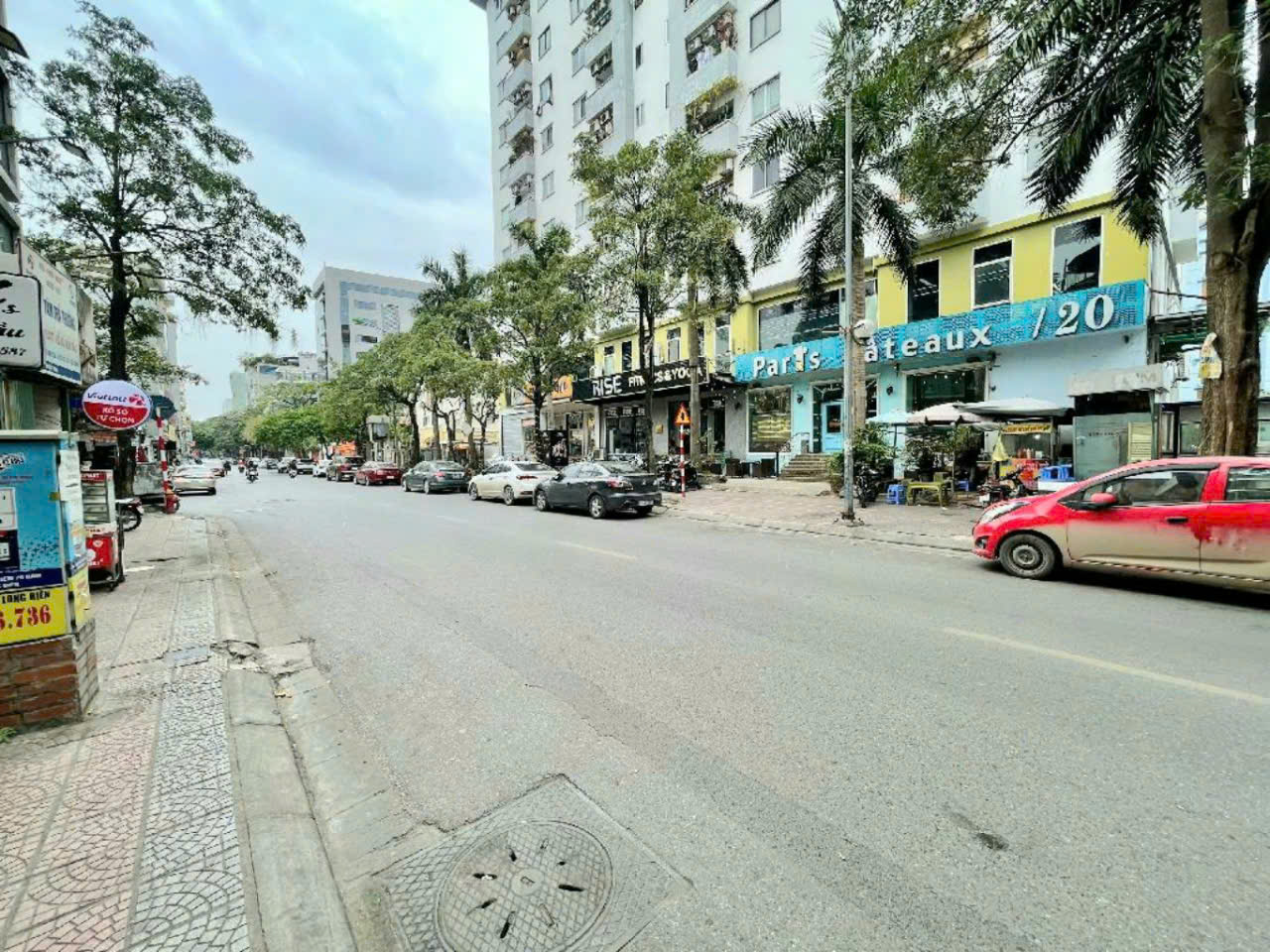 CỰC PHẨM. BÁN NHÀ GIA THỤY, THANG MÁY LONG LANH, TẶNG FULL NỘI THẤT XIN SÒ, 10M RA PHỐ, CHỈ 11.X TỶ