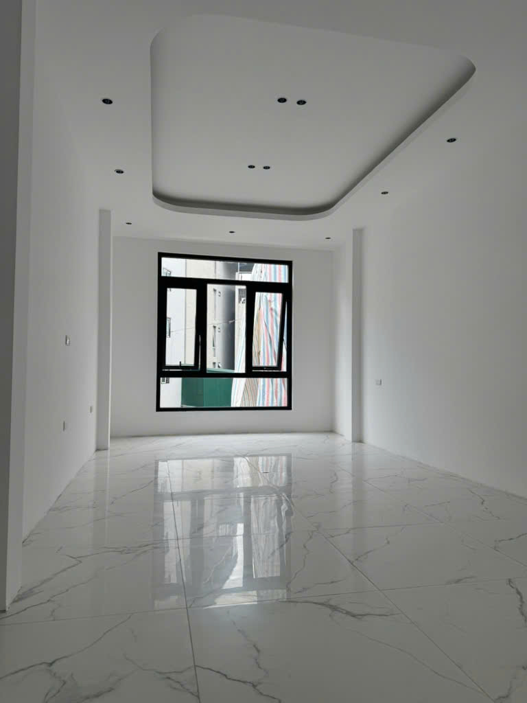 Siêu phẩm Chợ Mơ Bạch Mai 36m x 5T MT4m giá 6.7 tỷ