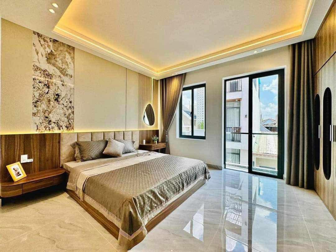 CC Bán N,HÀ MẶT PHỐ  VĨNH PHÚC BĐ HN OTO KD Dt 50m2 5Tầng Mt 4m . 20.5 tỷ có TL