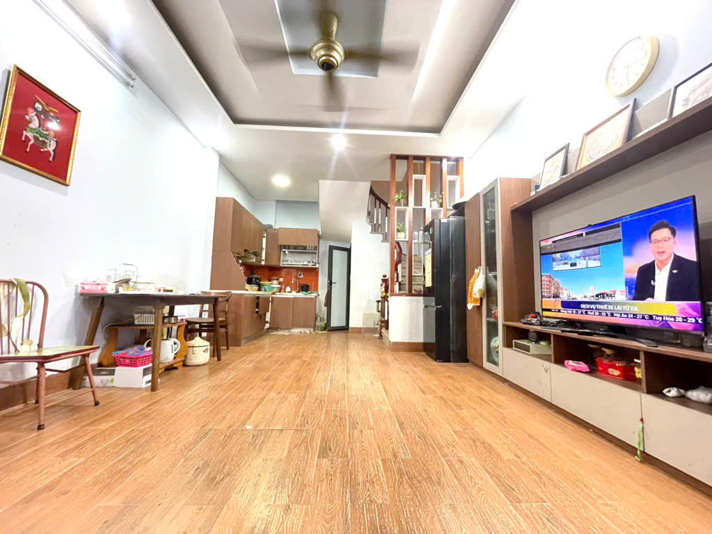BÁN NHÀ MẶT NGÕ XUÂN ĐỈNH, 62M x 6 TẦNG, MT 4,5m, Ô TÔ ĐỖ CỬA, LÔ GÓC THOÁNG SÁNG, DÂN XÂY, CHỈ 14