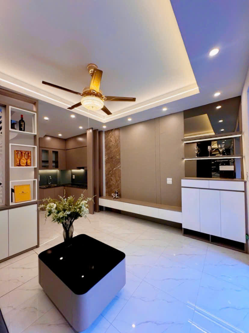 BÁN NHÀ MẶT NGÕ XUÂN ĐỈNH, 62M x 6 TẦNG, MT 4,5m, Ô TÔ ĐỖ CỬA, LÔ GÓC THOÁNG SÁNG, DÂN XÂY, CHỈ 14