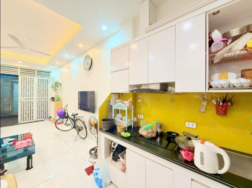 BÁN NHÀ MẶT NGÕ XUÂN ĐỈNH, 62M x 6 TẦNG, MT 4,5m, Ô TÔ ĐỖ CỬA, LÔ GÓC THOÁNG SÁNG, DÂN XÂY, CHỈ 14