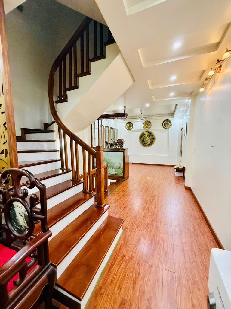 BÁN NHÀ MẶT NGÕ XUÂN ĐỈNH, 62M x 6 TẦNG, MT 4,5m, Ô TÔ ĐỖ CỬA, LÔ GÓC THOÁNG SÁNG, DÂN XÂY, CHỈ 14