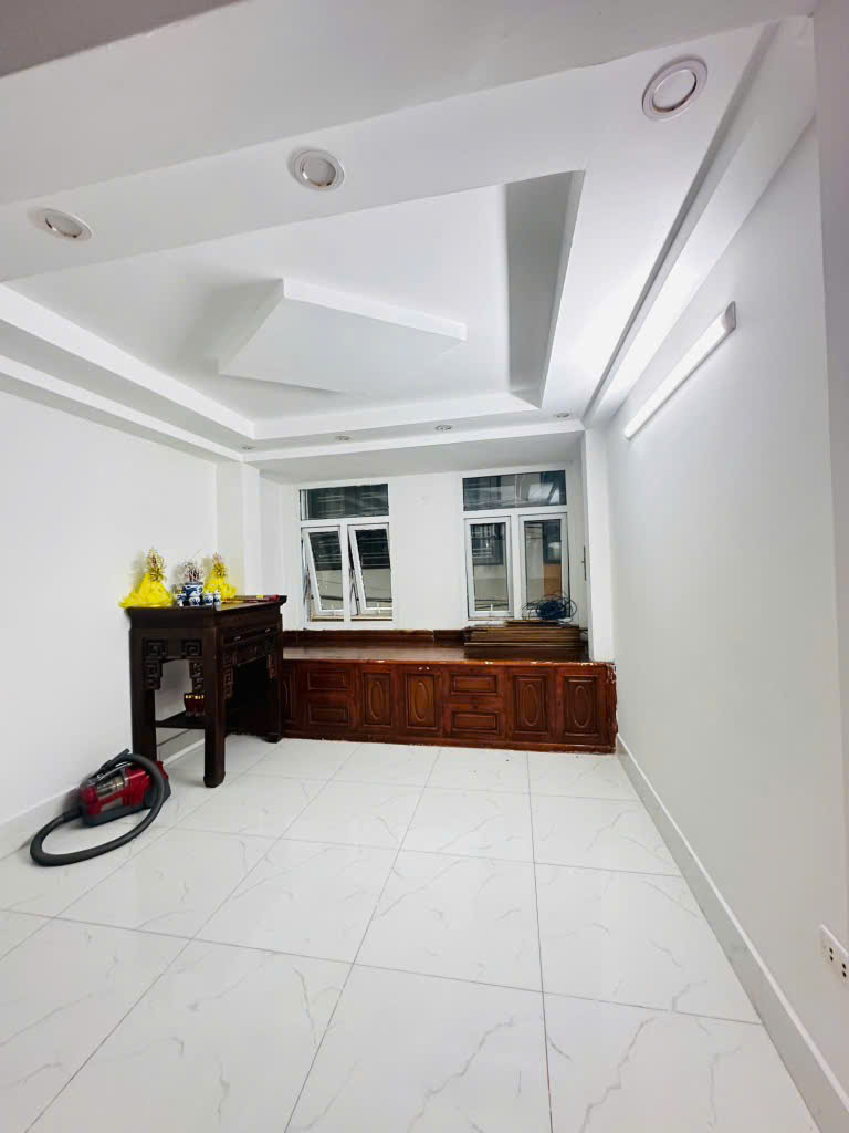 BÁN NHÀ MẶT NGÕ XUÂN ĐỈNH, 62M x 6 TẦNG, MT 4,5m, Ô TÔ ĐỖ CỬA, LÔ GÓC THOÁNG SÁNG, DÂN XÂY, CHỈ 14