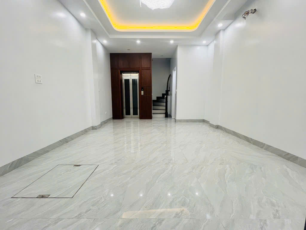 BÁN NHÀ MẶT NGÕ XUÂN ĐỈNH, 62M x 6 TẦNG, MT 4,5m, Ô TÔ ĐỖ CỬA, LÔ GÓC THOÁNG SÁNG, DÂN XÂY, CHỈ 14
